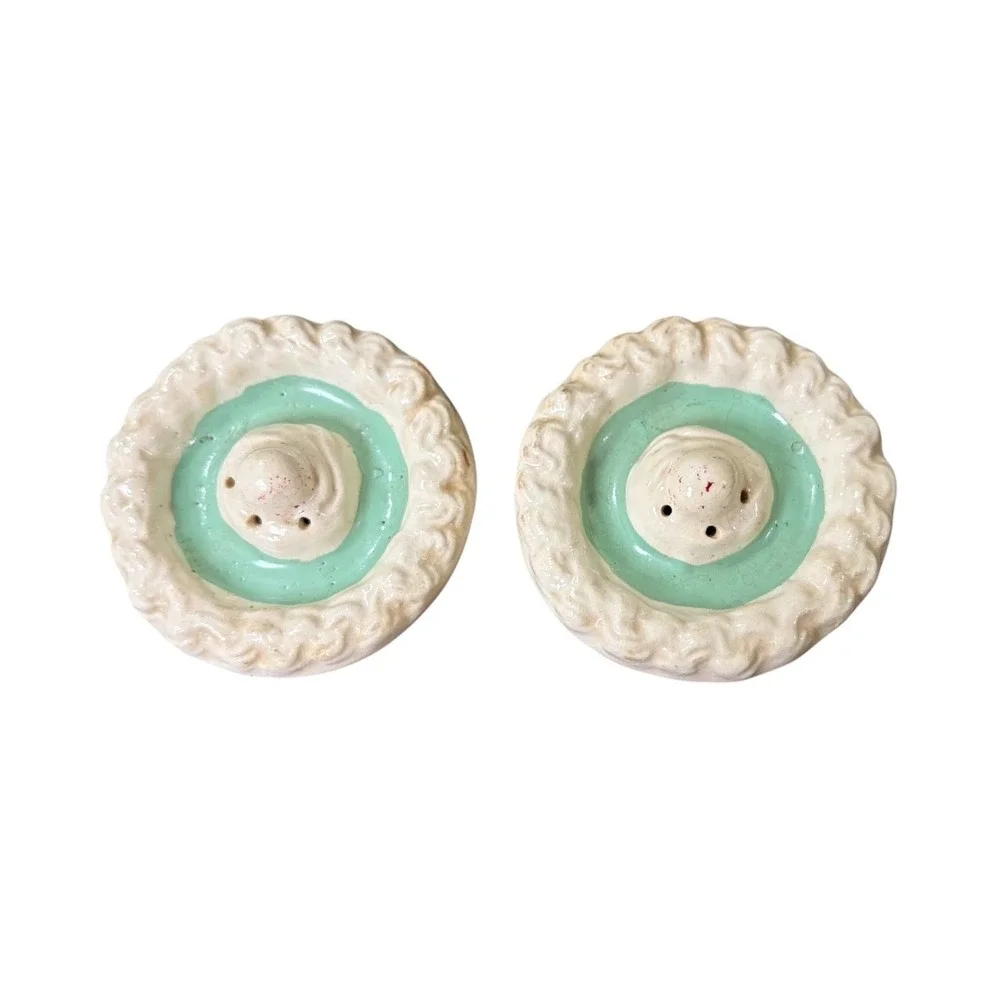 Vintage Handmade Ceramic Salt Pepper Shakers‎ Cute Foodie Kitchen Novelty Set